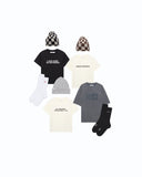 T-Shirt & Socks / Beanie